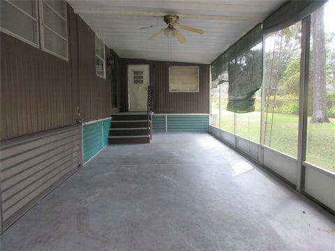 Tiny photo for 1742 SE 169th Terrace Road, Silver Springs, FL 34488 (MLS # OM733314)
