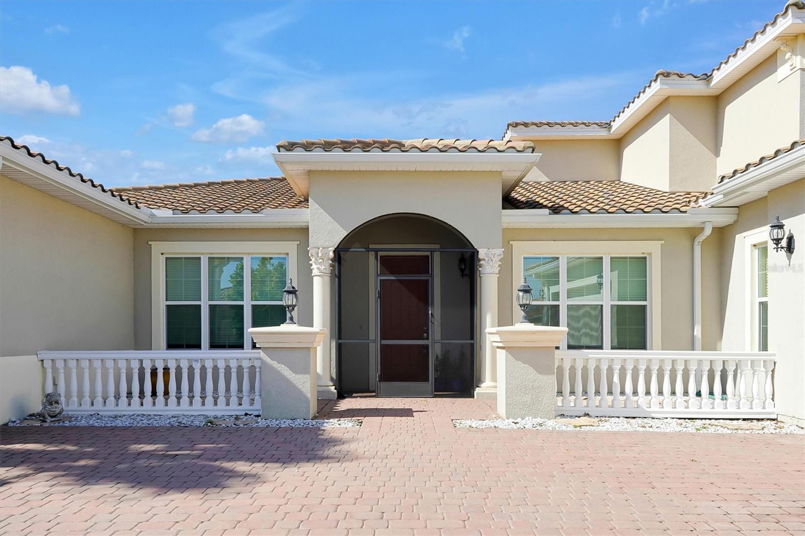 BELLALAGO PH 6H & 6I - Residential
