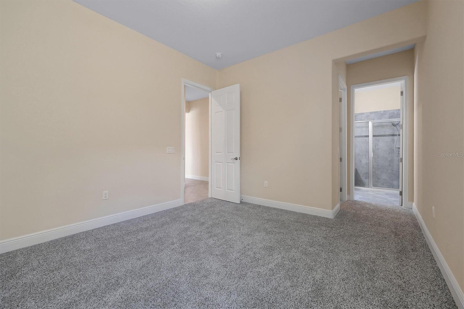 BELLALAGO PH 6H & 6I - Residential