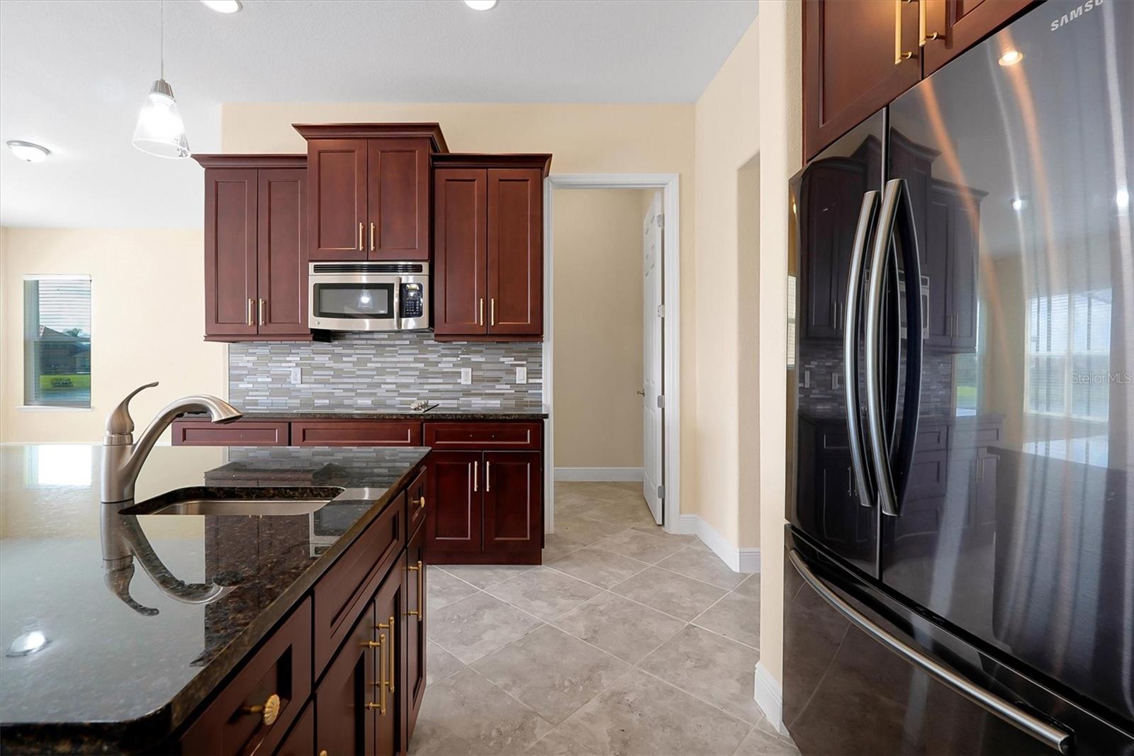 BELLALAGO PH 6H & 6I - Residential