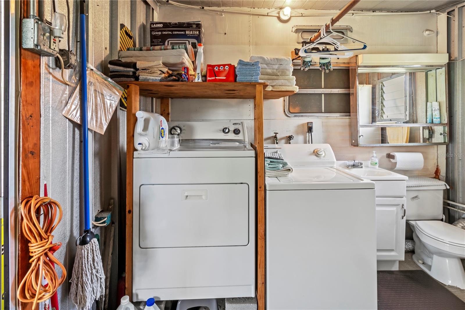 FAIR LANE ACRES SECOND ADD - Residential