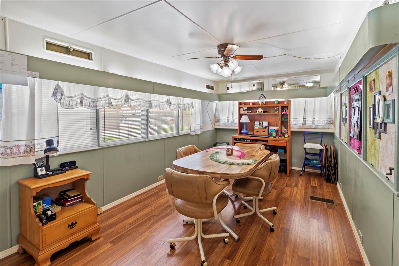 FAIR LANE ACRES SECOND ADD - Residential