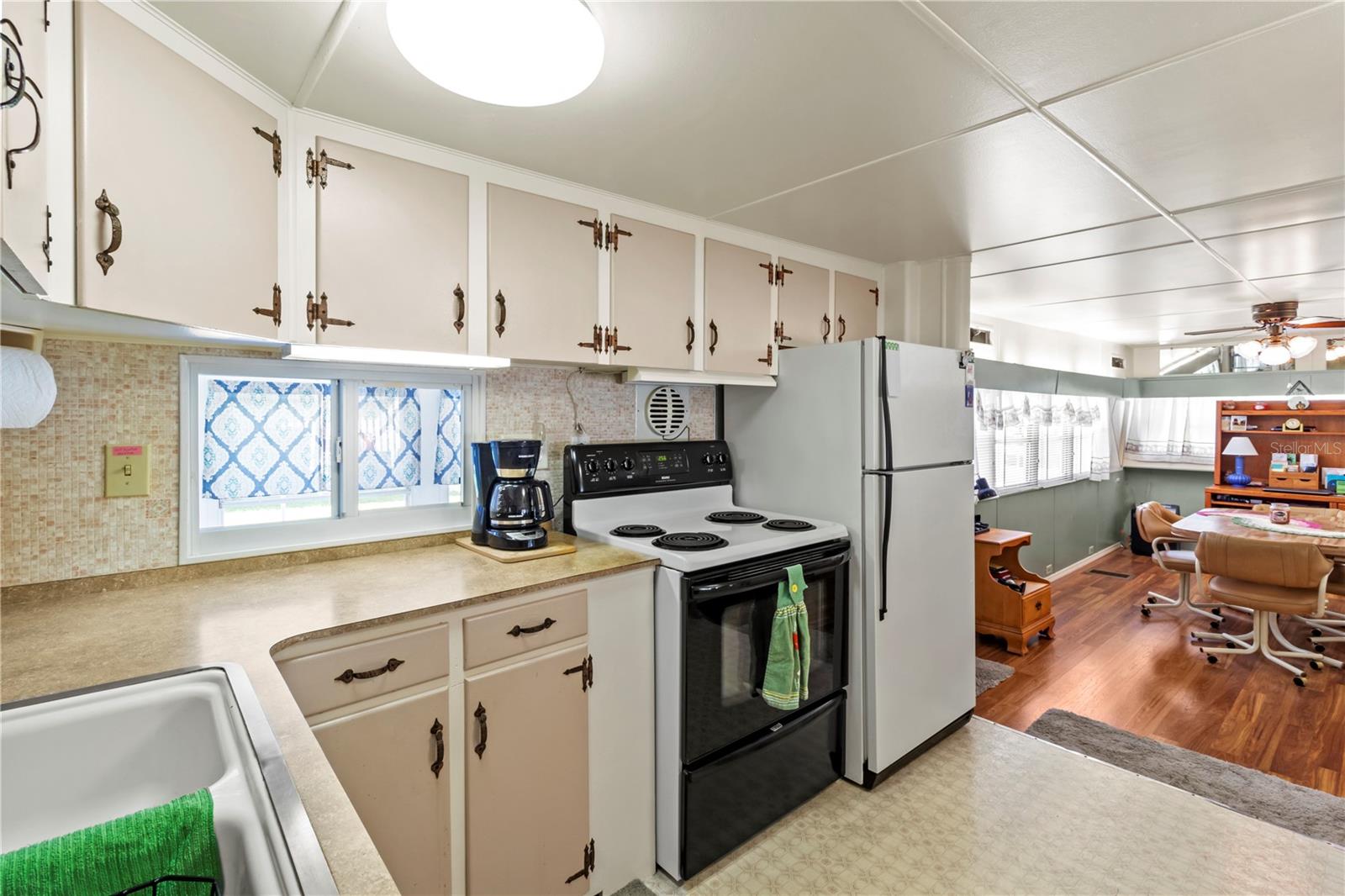 FAIR LANE ACRES SECOND ADD - Residential