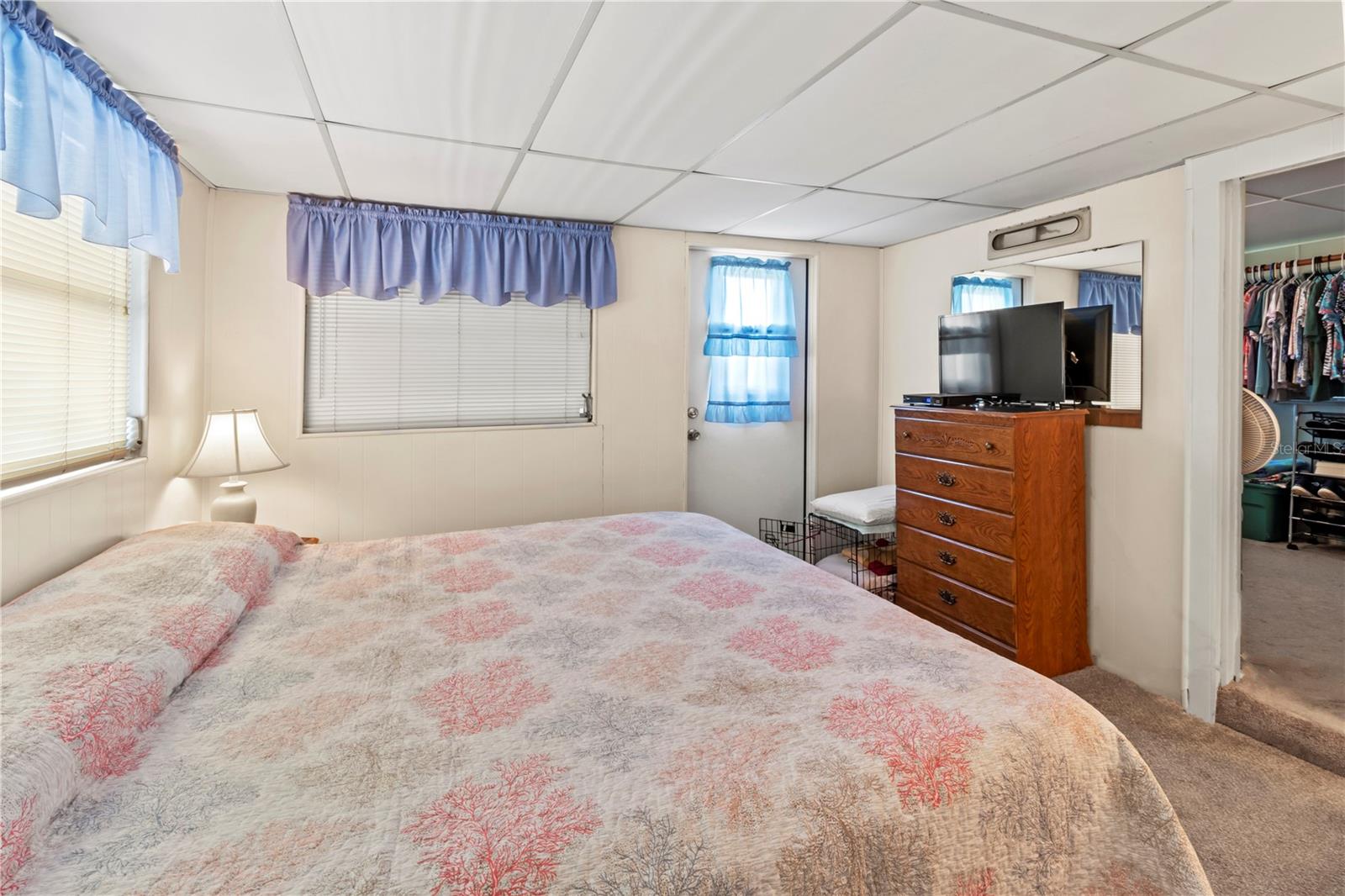 FAIR LANE ACRES SECOND ADD - Residential