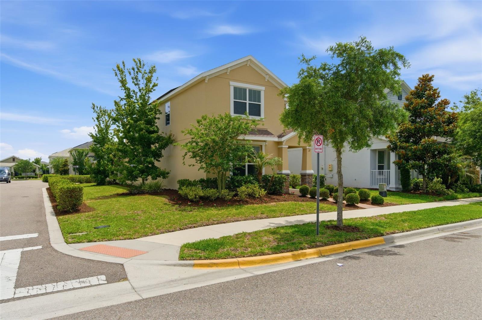 11932 HOMETOWN PLACE