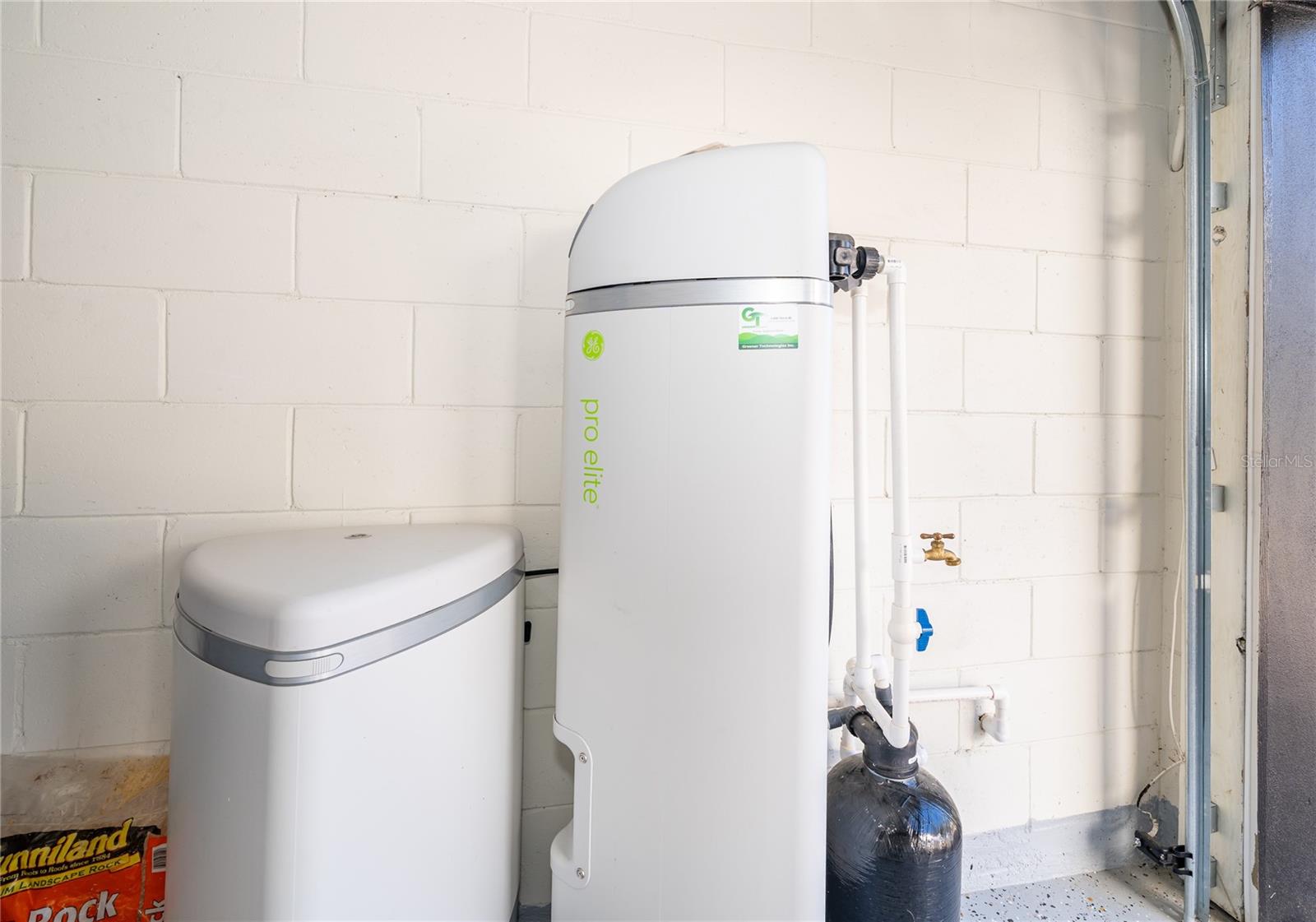 LAKEVIEW POINTE/HORIZON WEST P - Residential