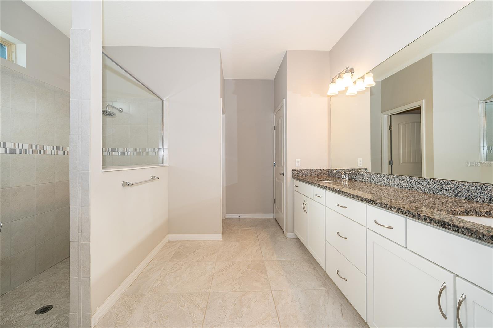 LAKEVIEW POINTE/HORIZON WEST P - Residential