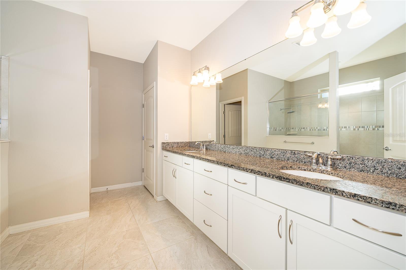 LAKEVIEW POINTE/HORIZON WEST P - Residential