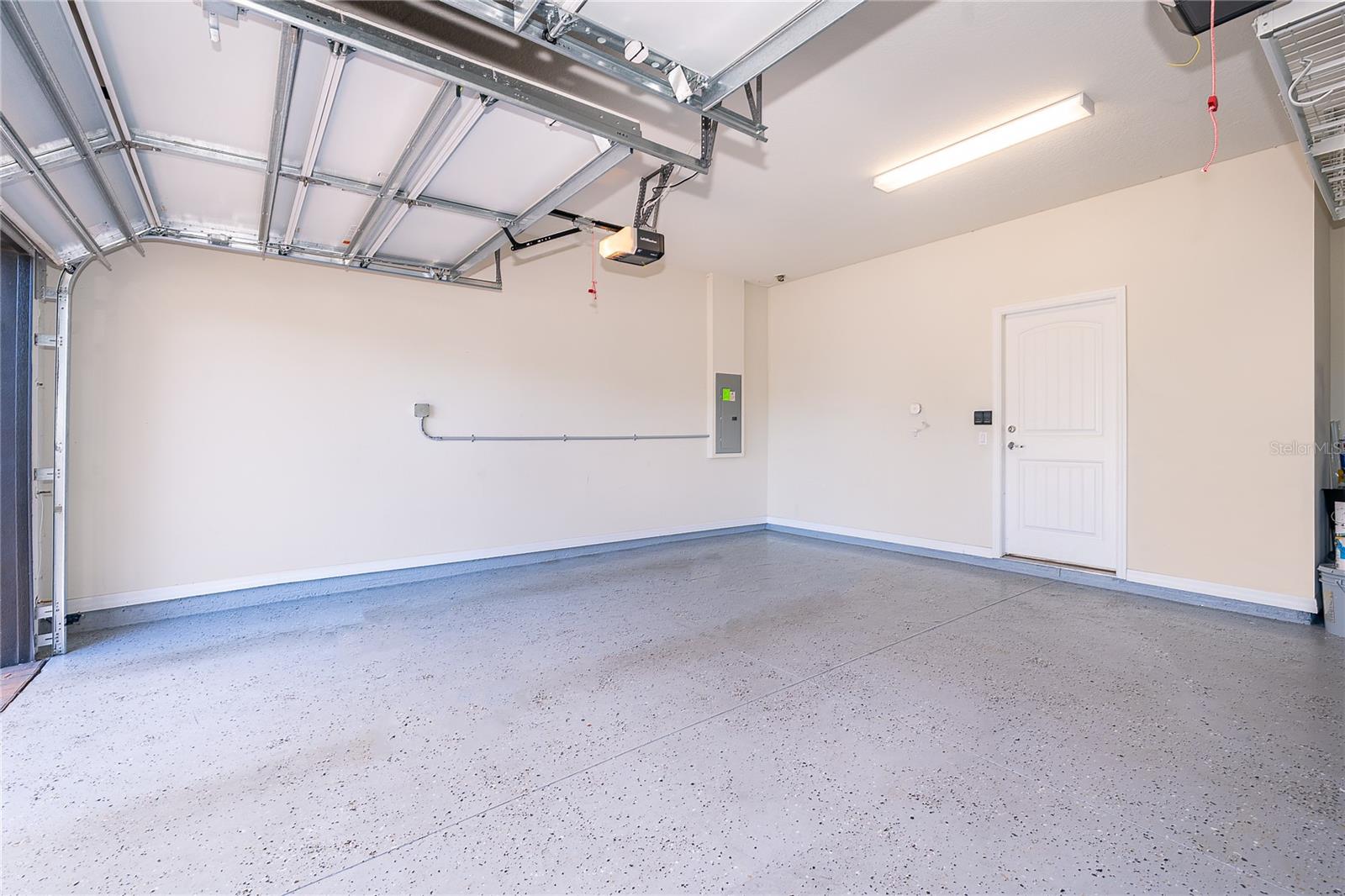 LAKEVIEW POINTE/HORIZON WEST P - Residential