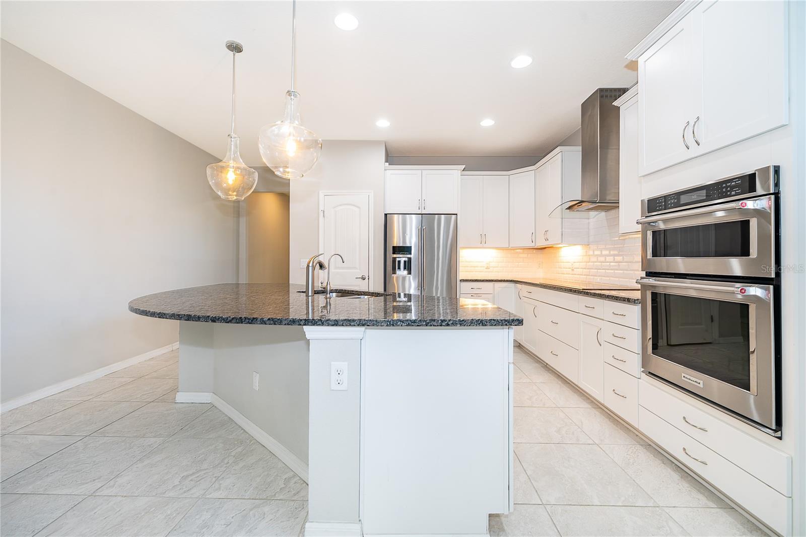 LAKEVIEW POINTE/HORIZON WEST P - Residential