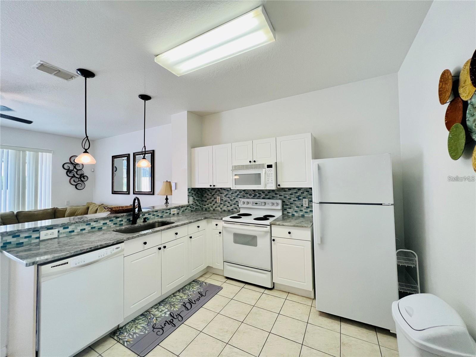 WINDSOR PALMS P3A - Residential Lease