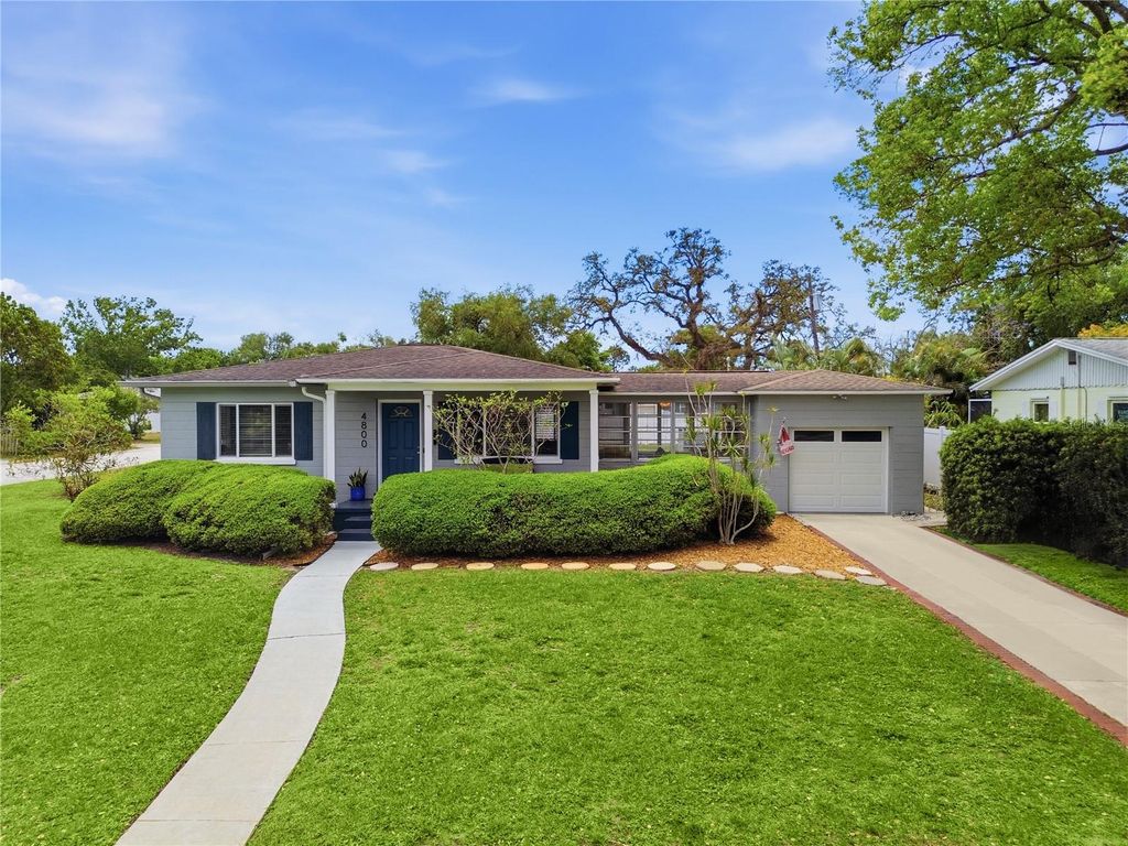 Photo of 4800 23rd Avenue N, St Petersburg, FL 33713 (MLS # TB8496749)