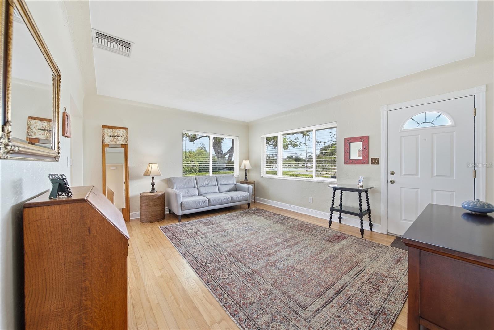 LAKE SHEFFIELD 1ST SEC - Residential