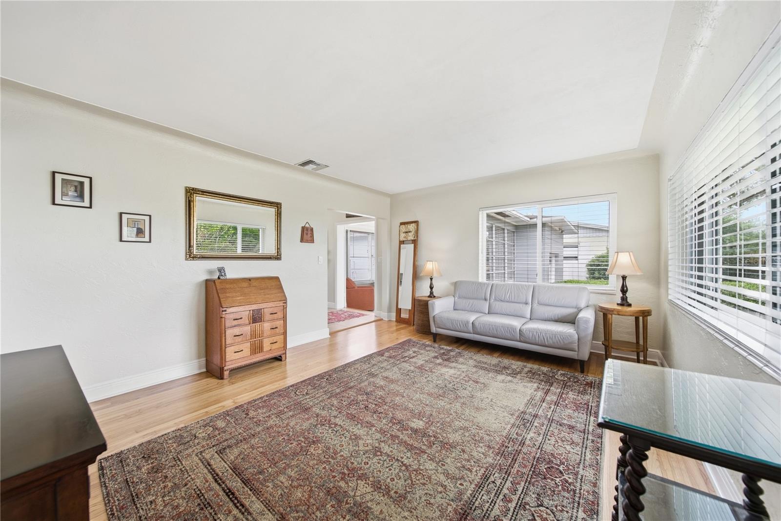 LAKE SHEFFIELD 1ST SEC - Residential