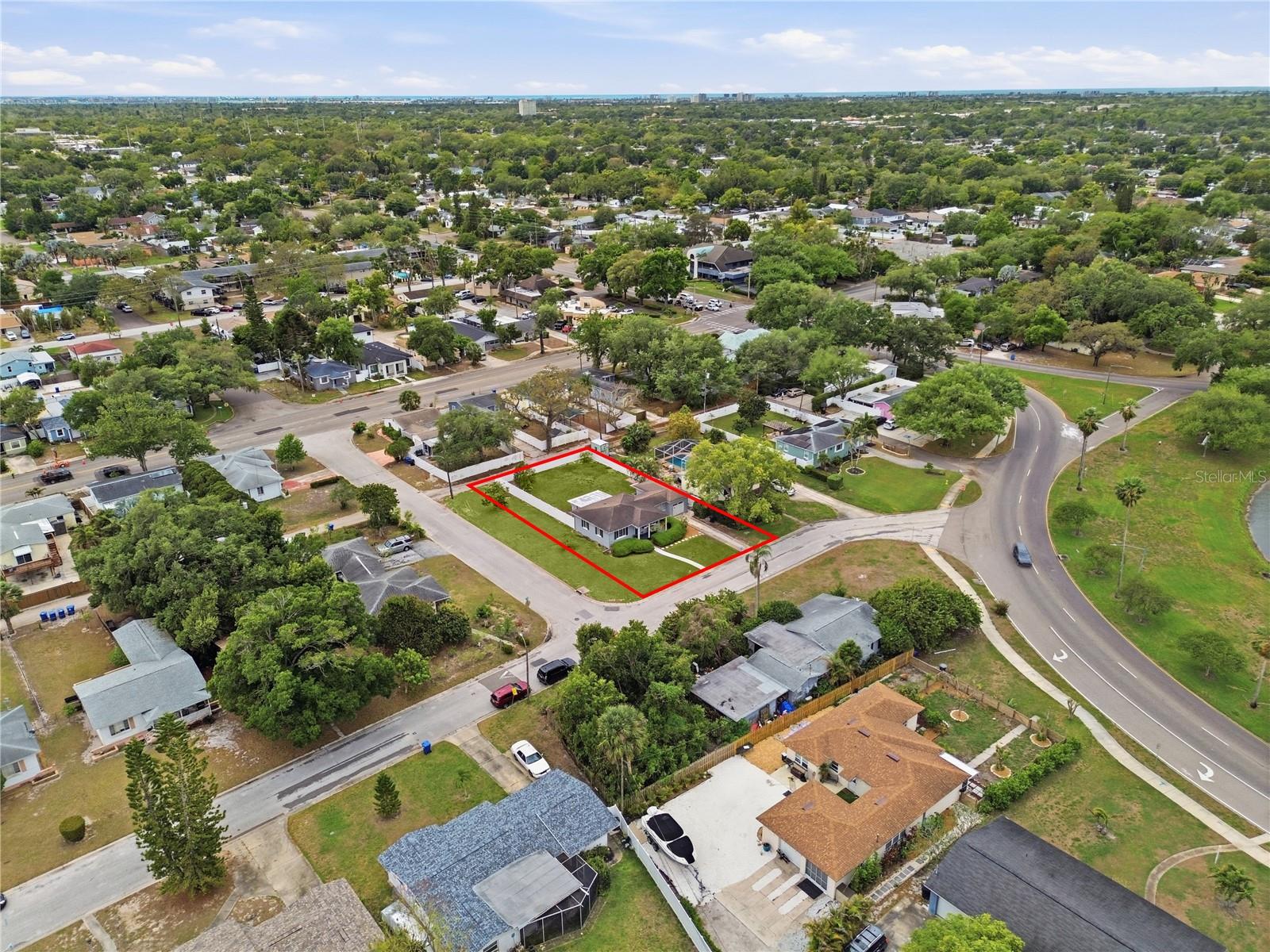 LAKE SHEFFIELD 1ST SEC - Residential