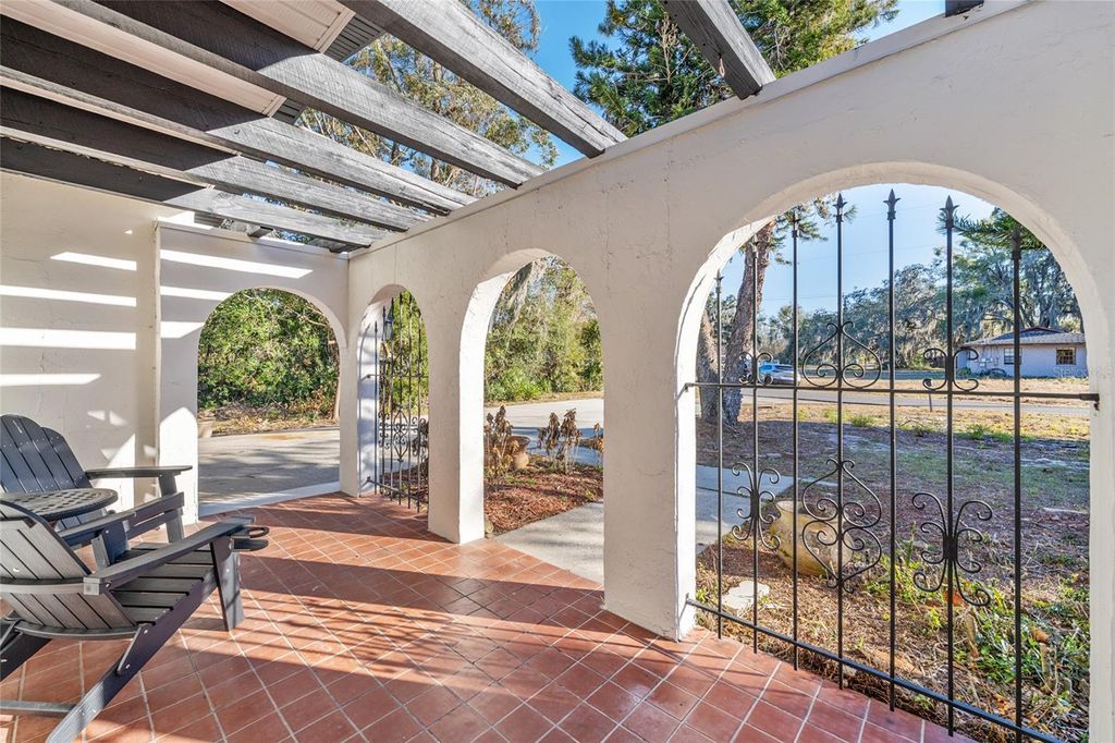 Photo of 507 Bates Avenue, Eustis, FL 32726 (MLS # G5107831)