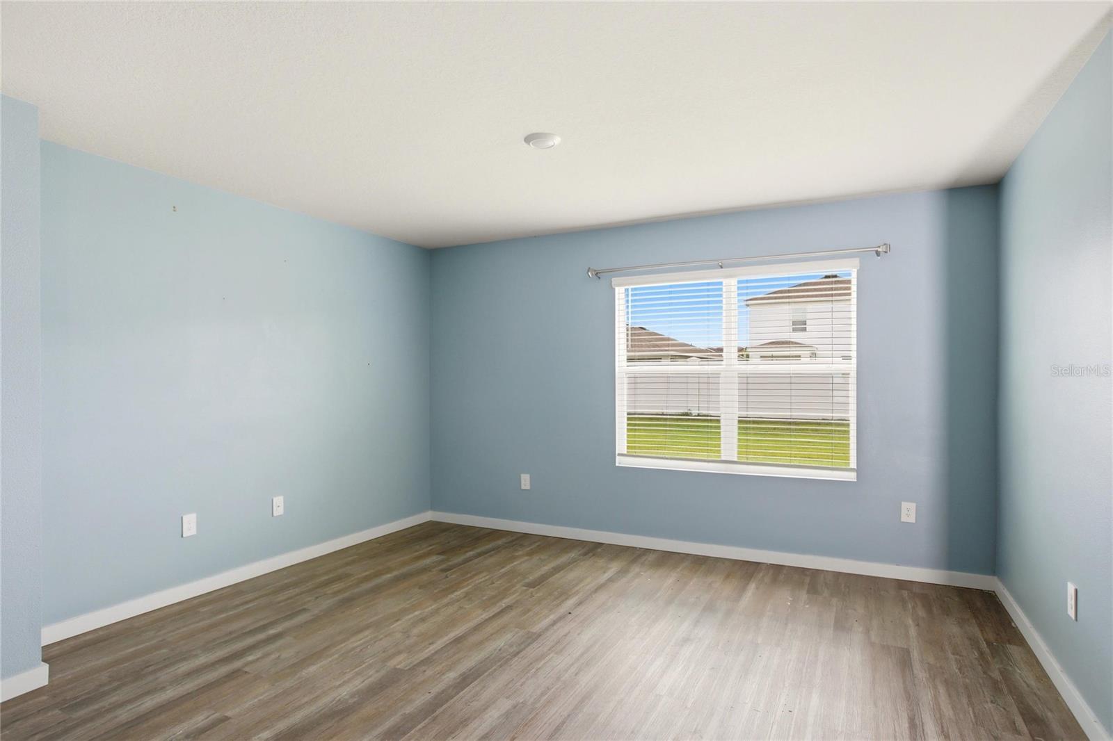STAR FARMS PH IV SUBPH D & E - Residential