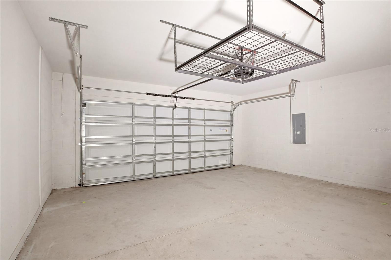 STAR FARMS PH IV SUBPH D & E - Residential