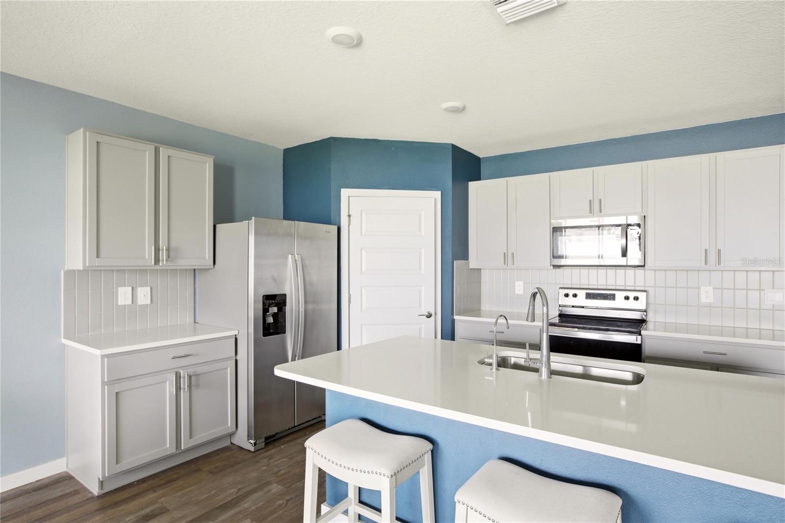 STAR FARMS PH IV SUBPH D & E - Residential