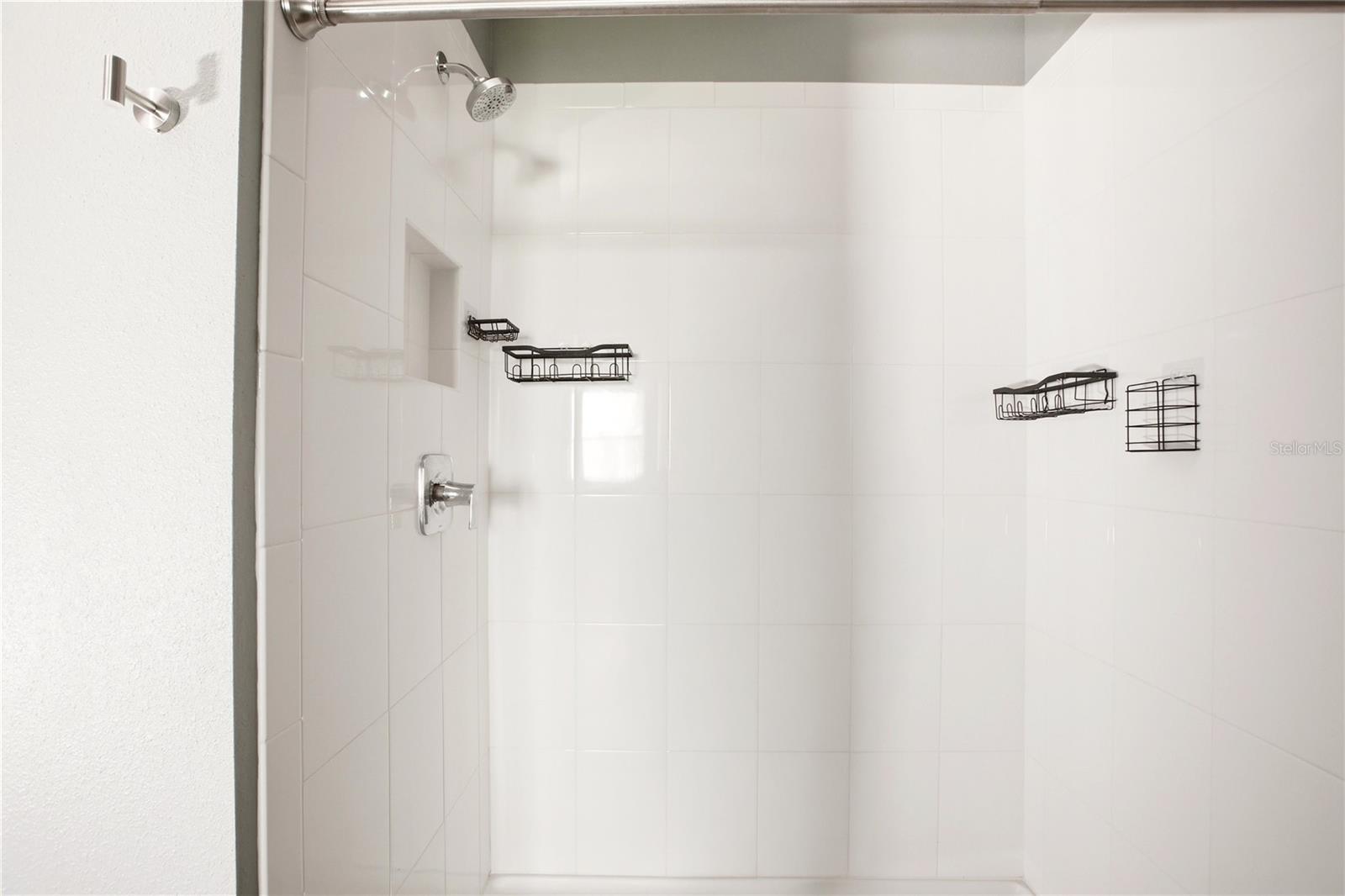 STAR FARMS PH IV SUBPH D & E - Residential