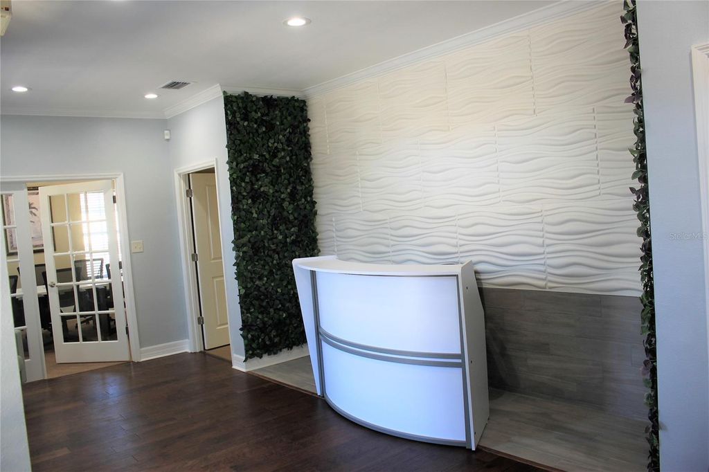 Photo of 13361 N 56th Street #F, Tampa, FL 33617 (MLS # TB8459224)