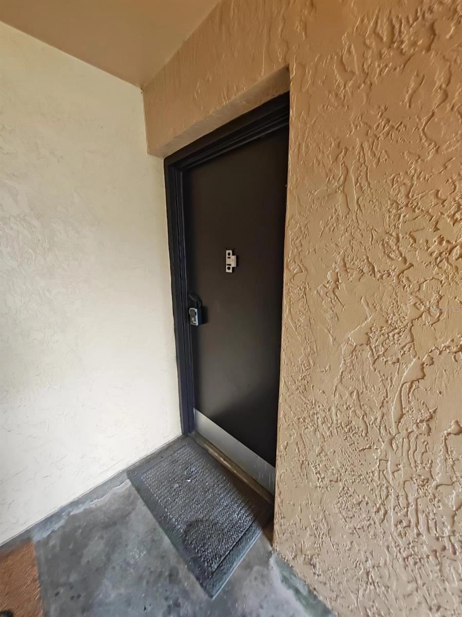 THE TAMPA RACQUET CLUB A CONDO - Residential