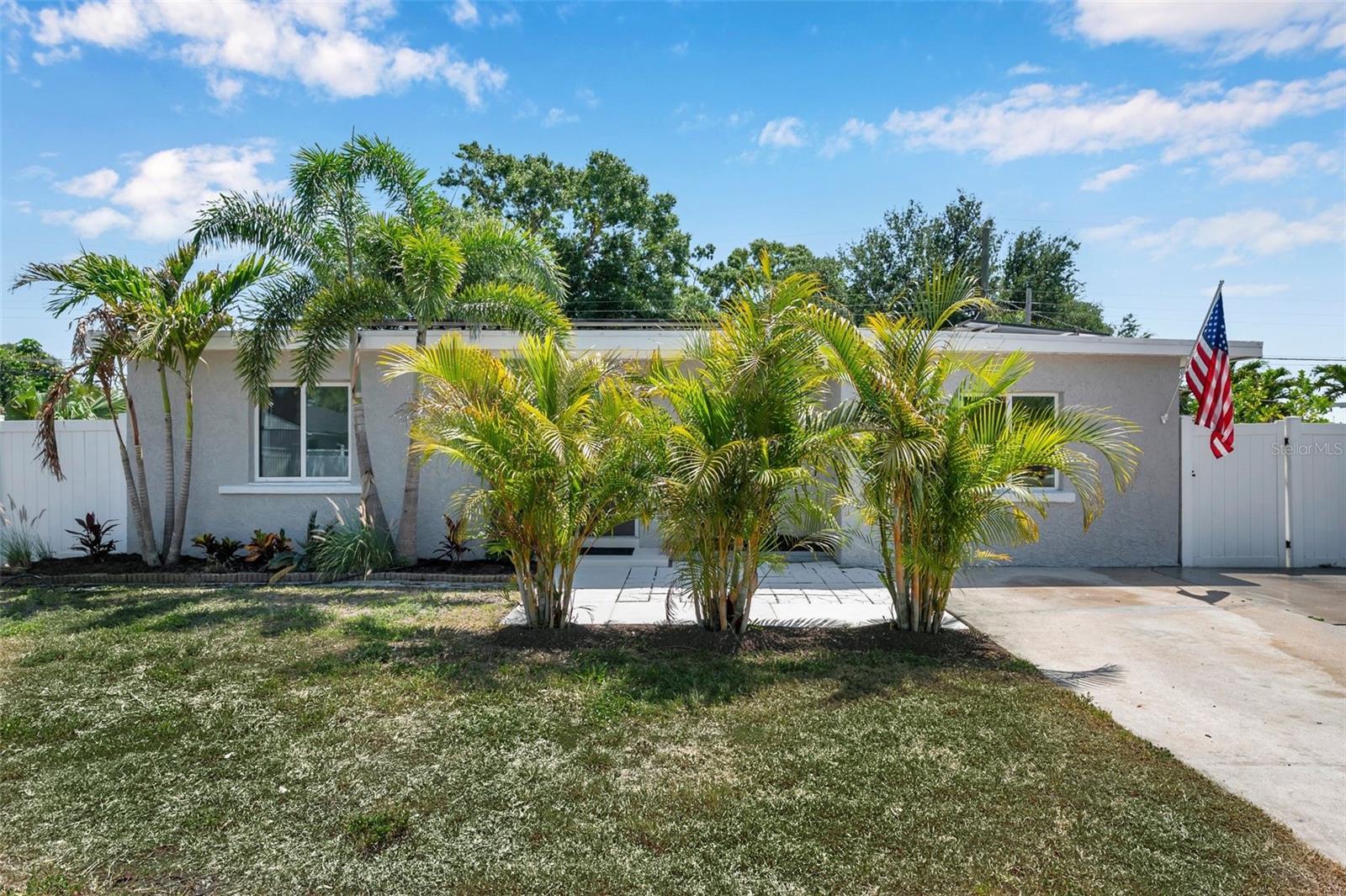 7631 18TH WAY N