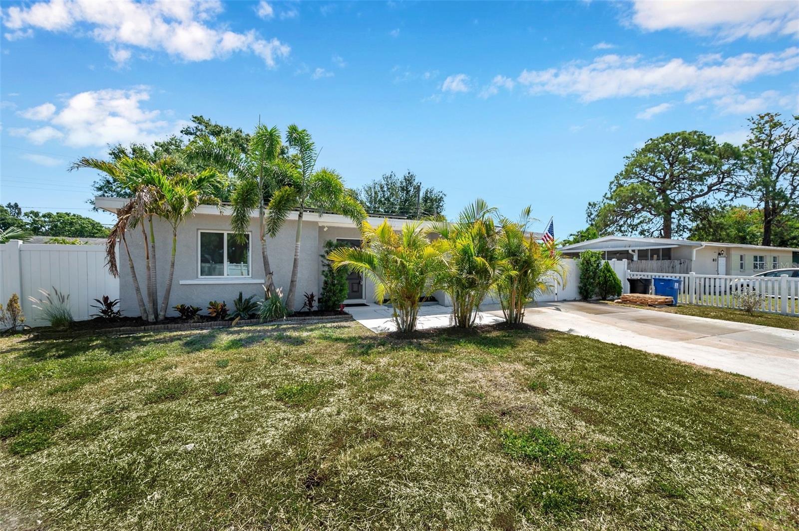 7631 18TH WAY N