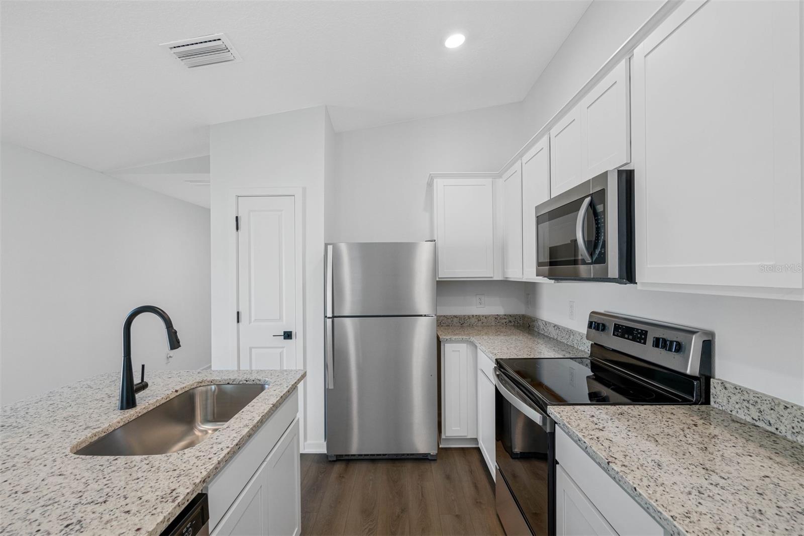 7160 CANOPY LANE