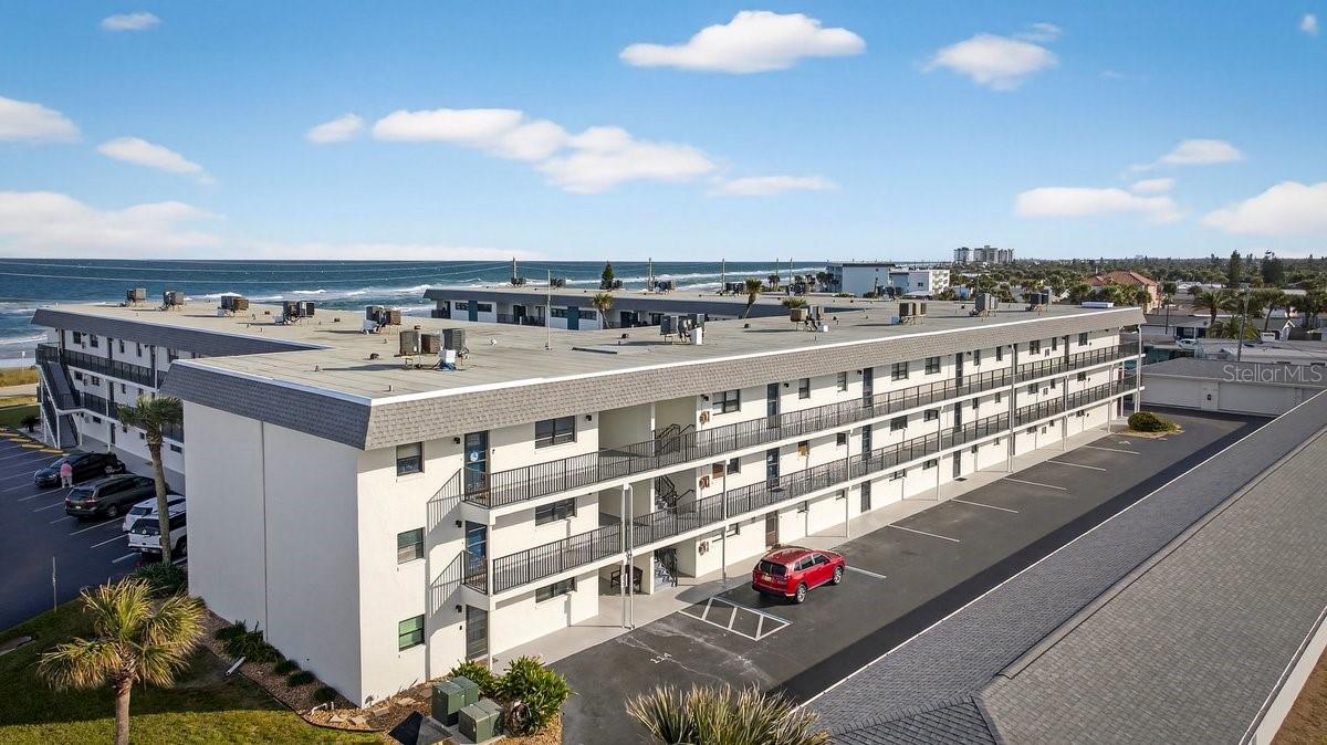 ORMOND BREAKERS - Residential