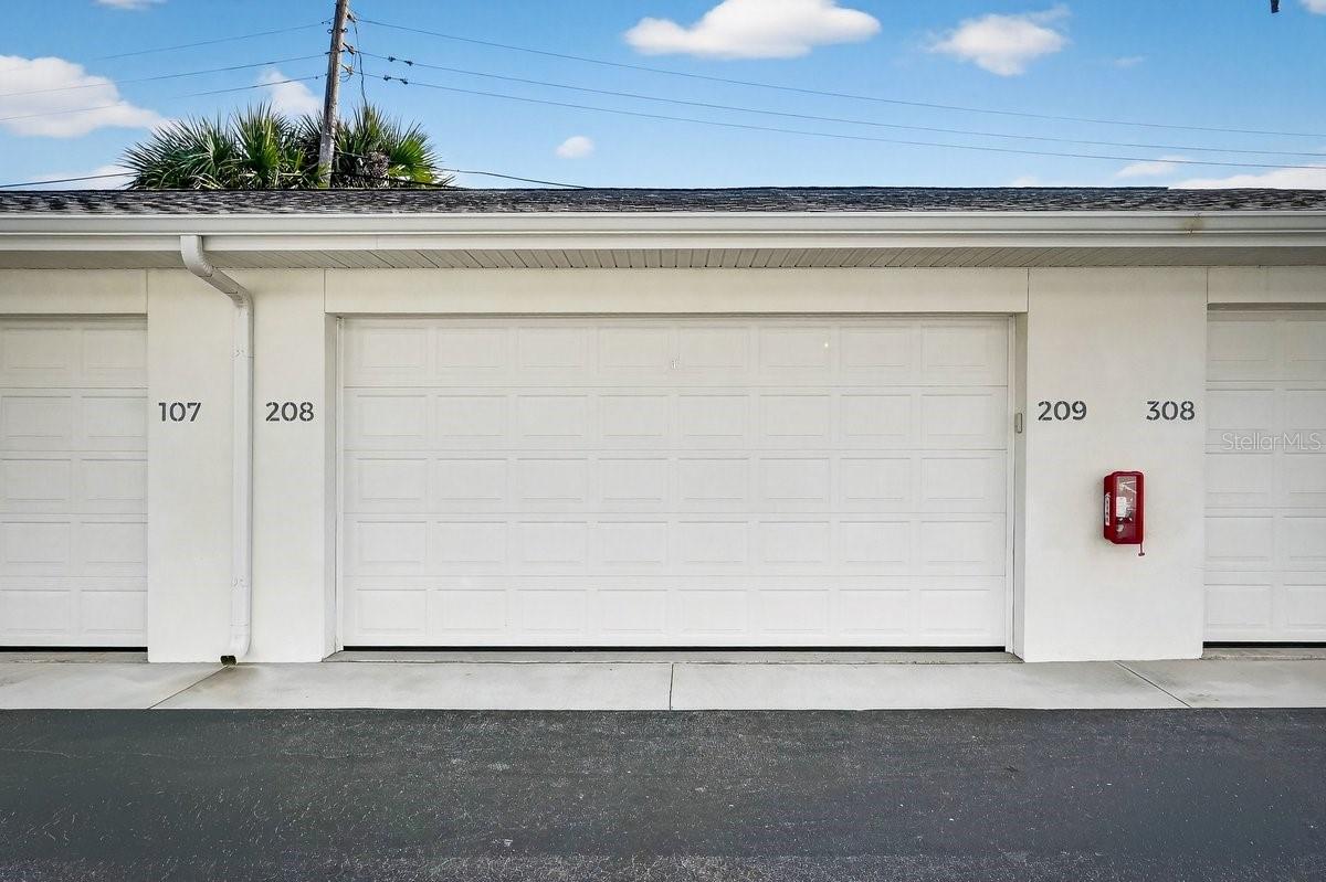 ORMOND BREAKERS - Residential