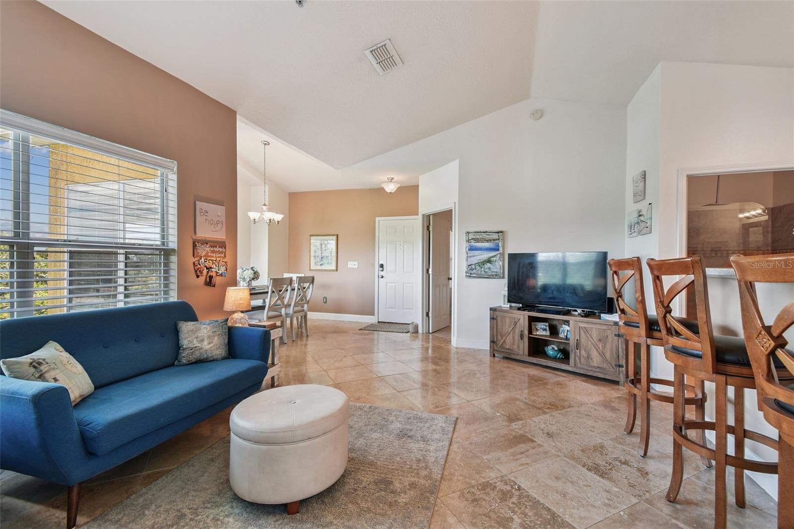 BEACHWAY CONDOS - Residential