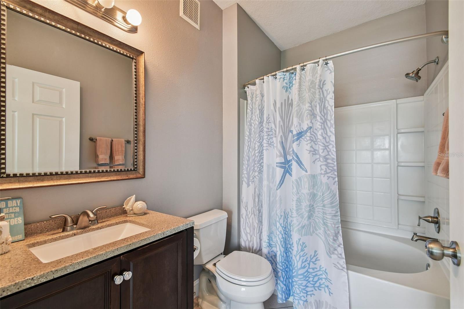 BEACHWAY CONDOS - Residential