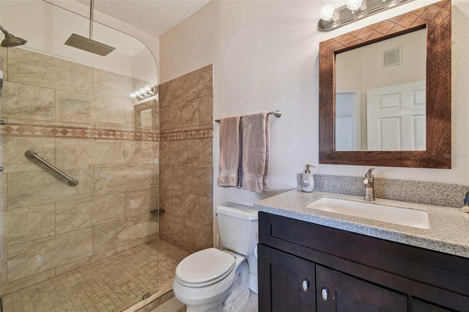 BEACHWAY CONDOS - Residential