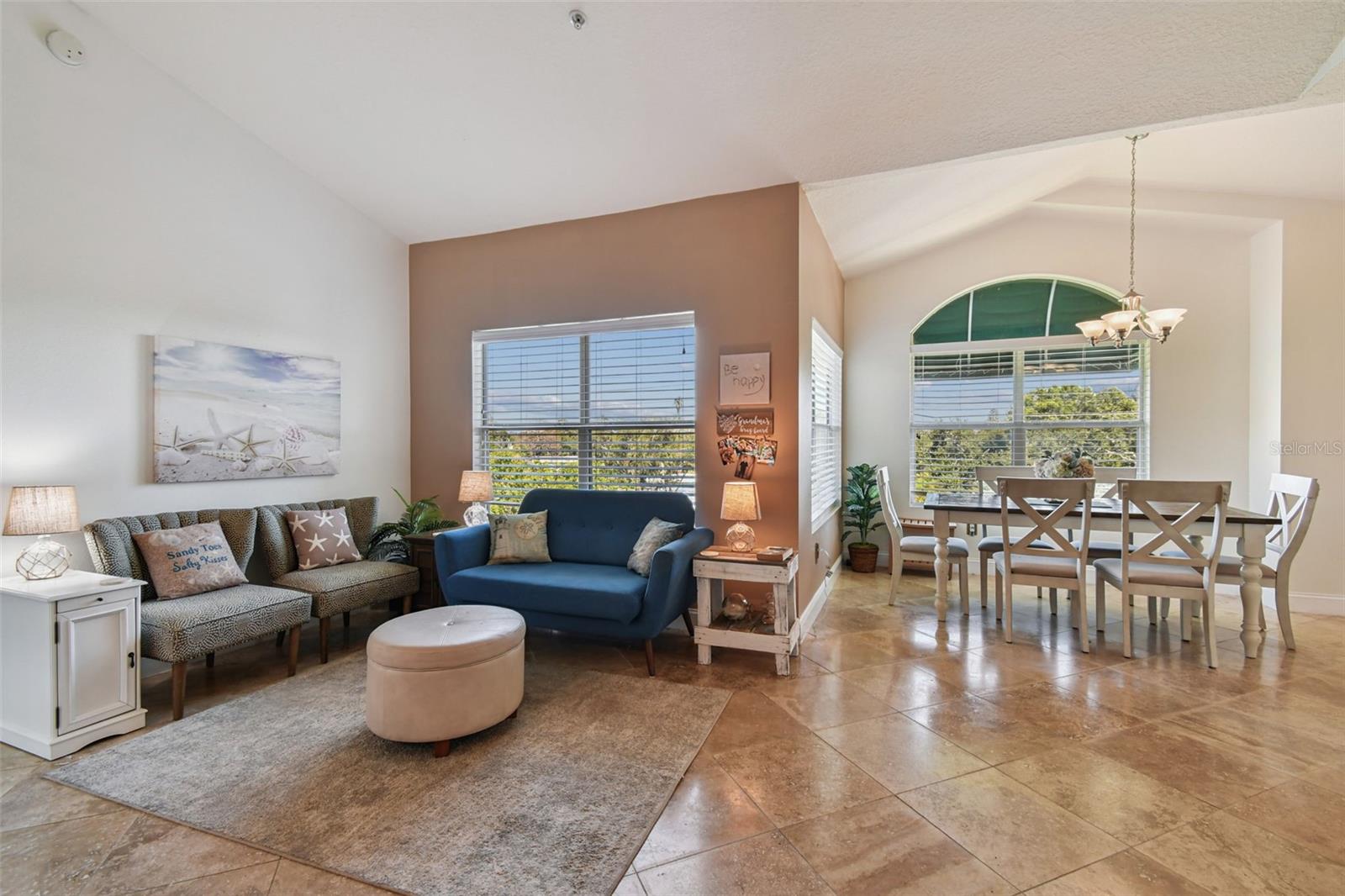 BEACHWAY CONDOS - Residential