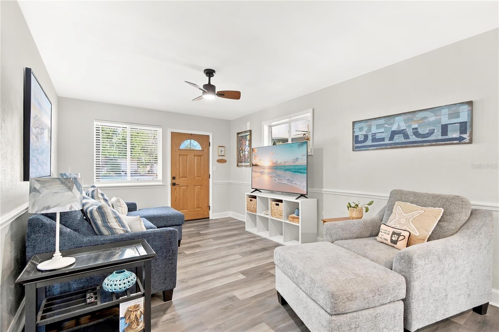 735 MAGNOLIA AVENUE