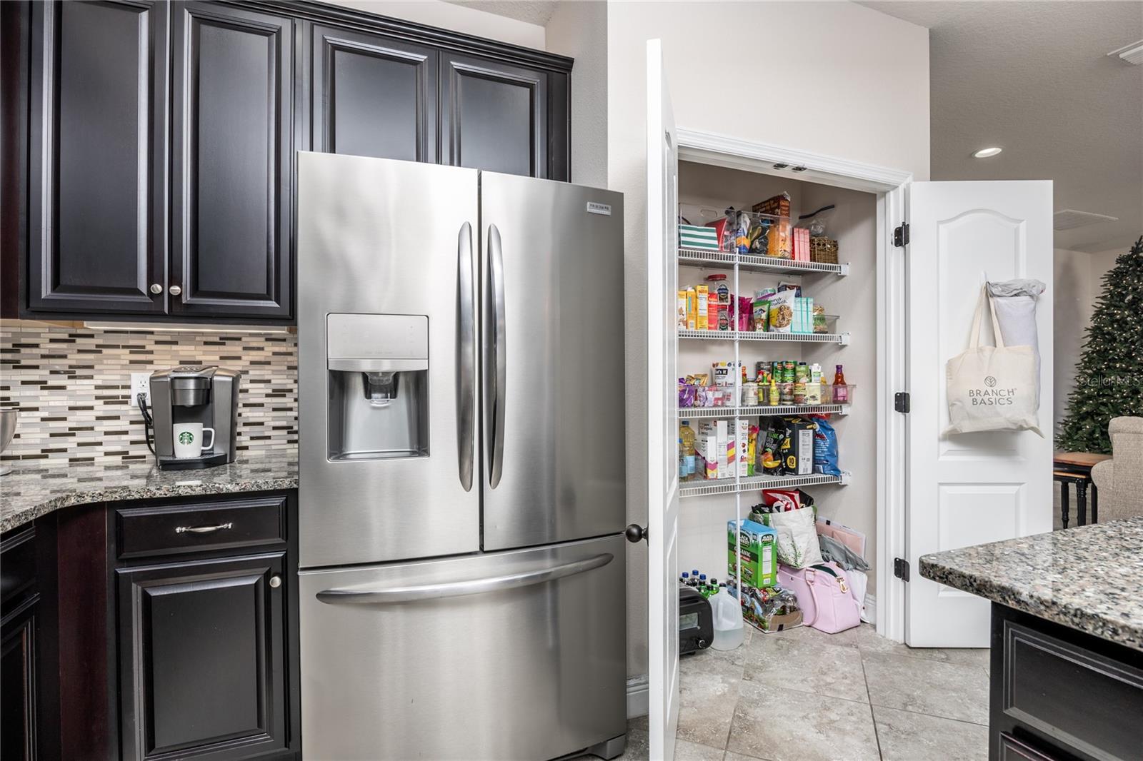 LUCAYA LAKE CLUB PH 2C - Residential