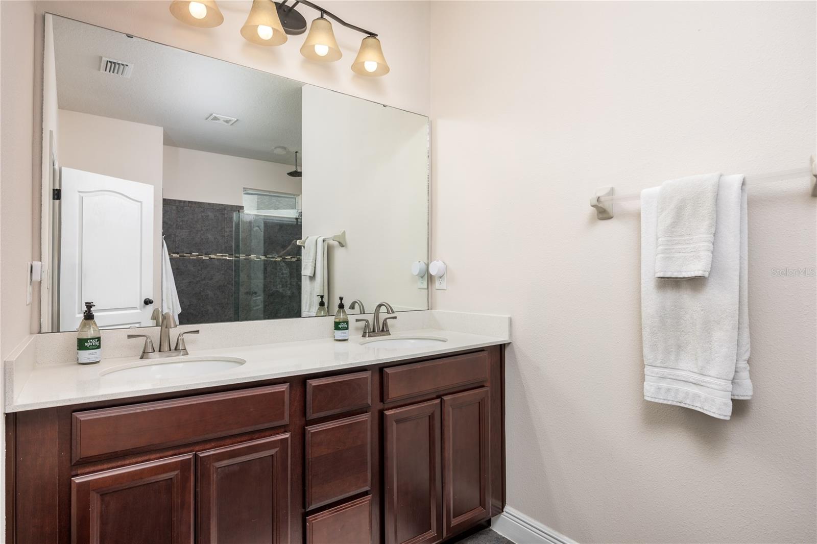 LUCAYA LAKE CLUB PH 2C - Residential