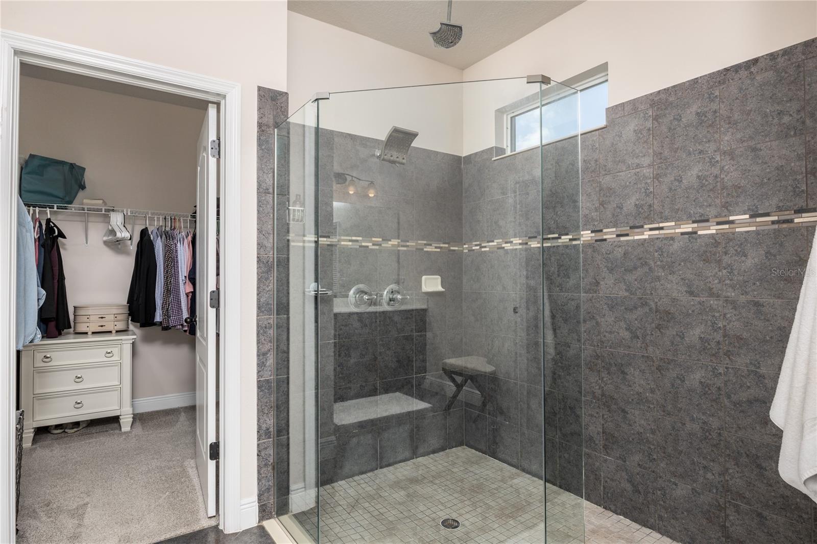 LUCAYA LAKE CLUB PH 2C - Residential