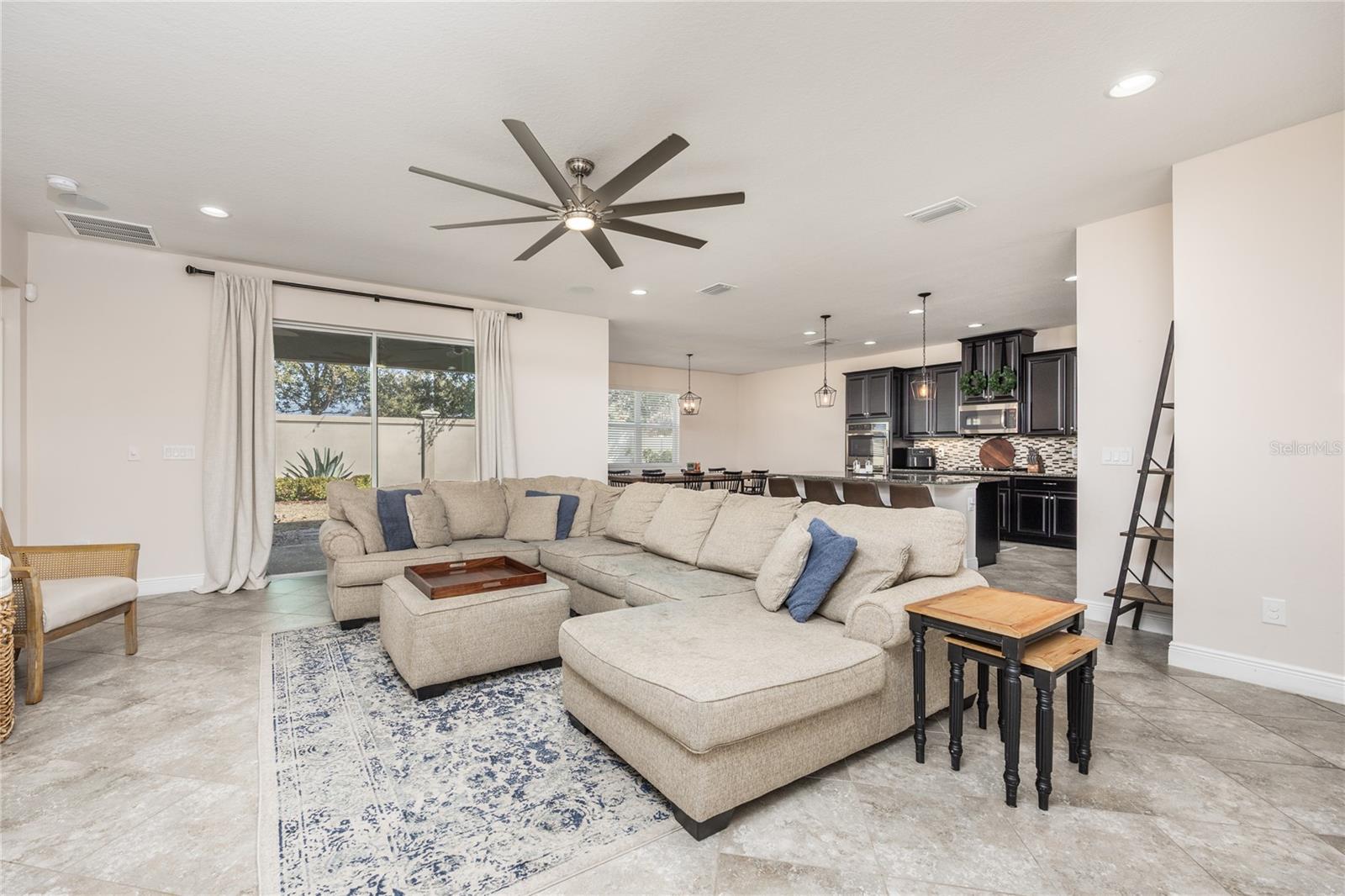 LUCAYA LAKE CLUB PH 2C - Residential