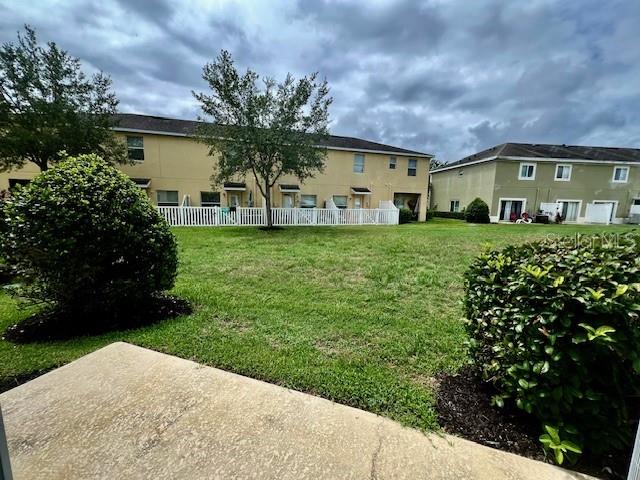 HAMMOCKS - Residential Lease