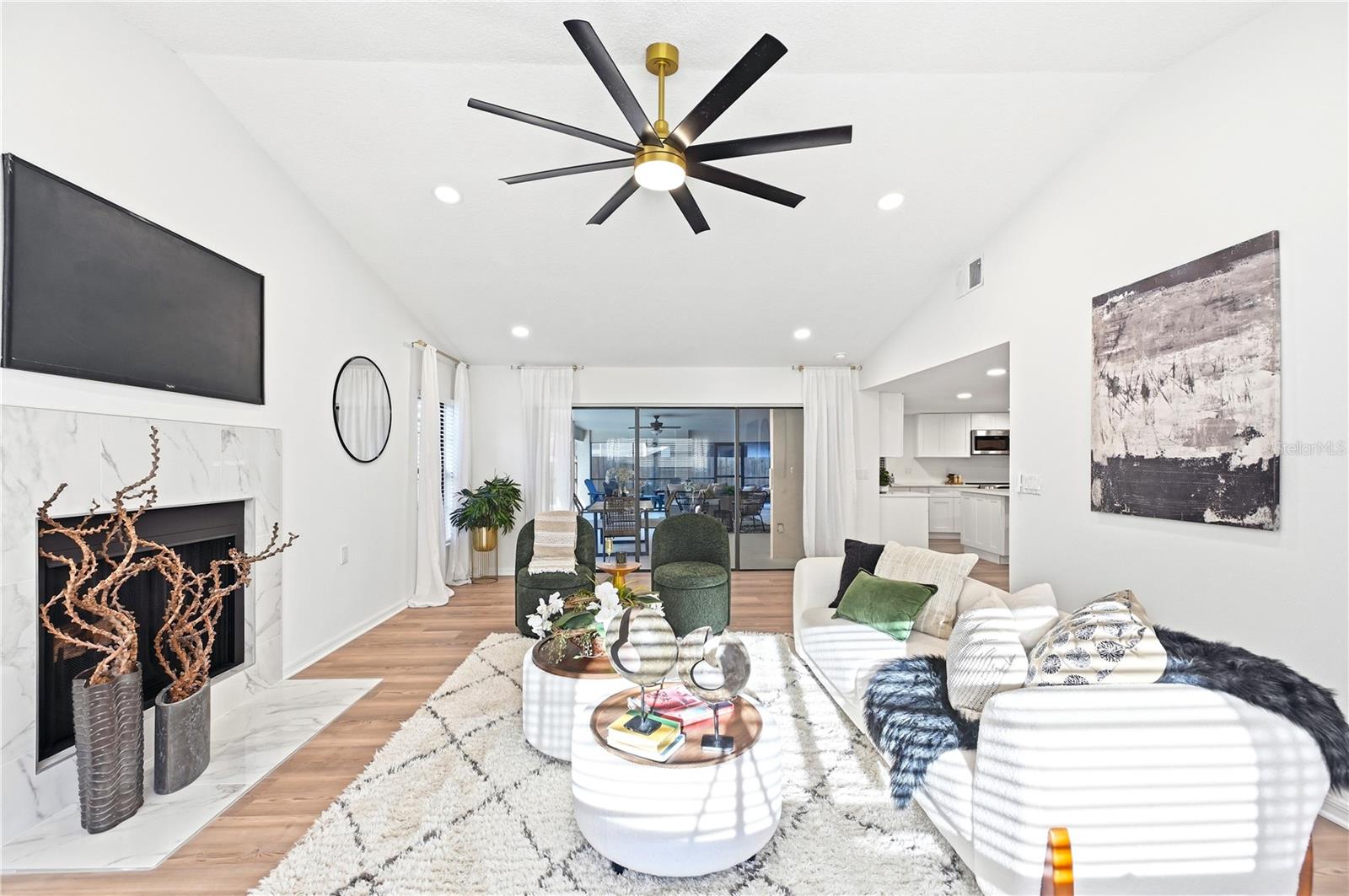 CARROLLWOOD VILLAGE - Residential