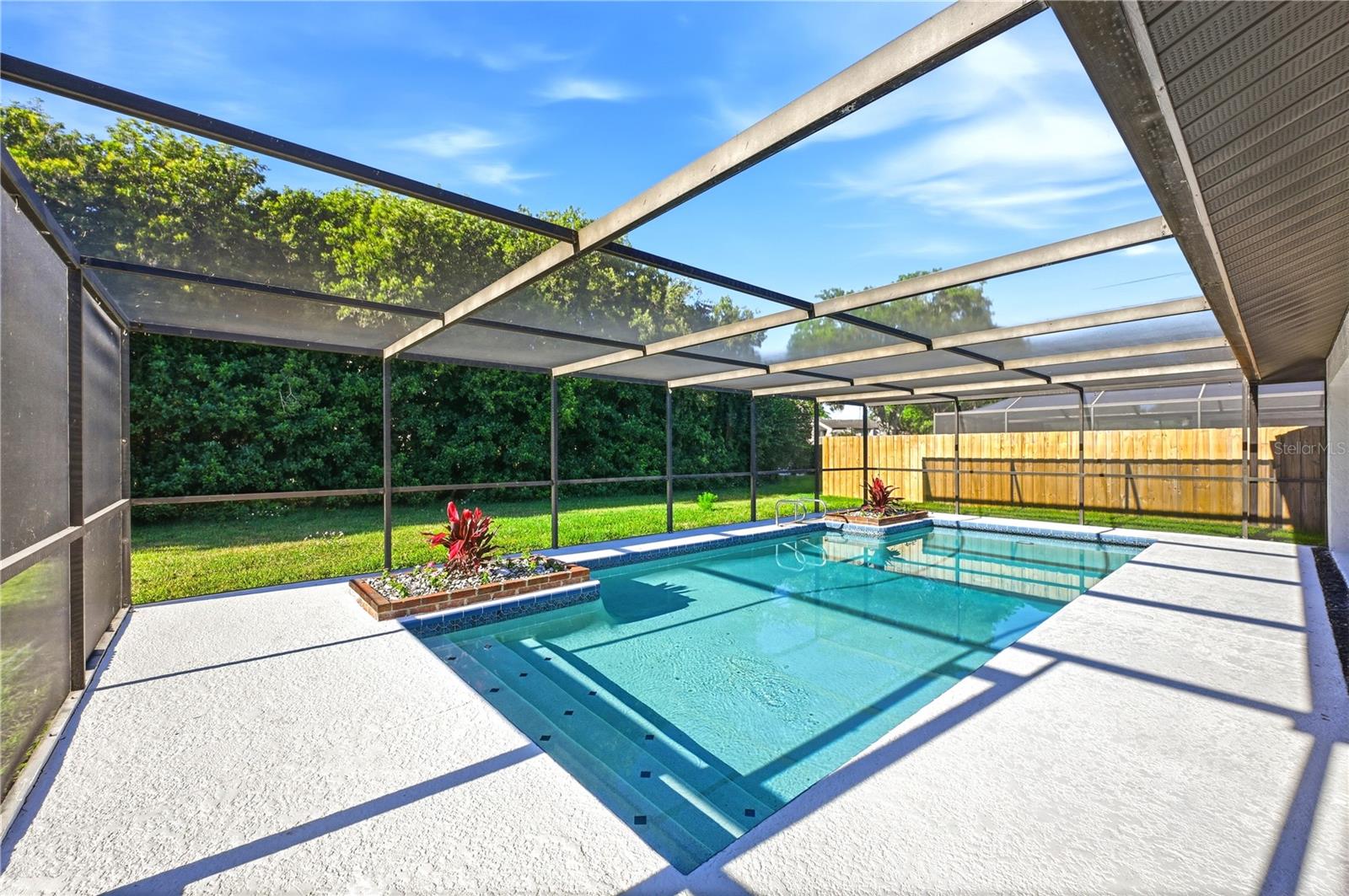 CARROLLWOOD VILLAGE - Residential