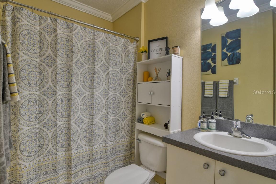 OAK VIEW PH III - Residential