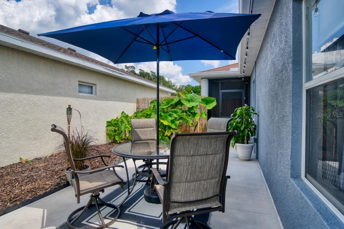 OAK VIEW PH III - Residential