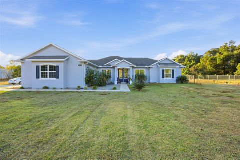 Tiny photo for 4420 NE 7th Avenue, Ocala, FL 34479 (MLS # OM714029)