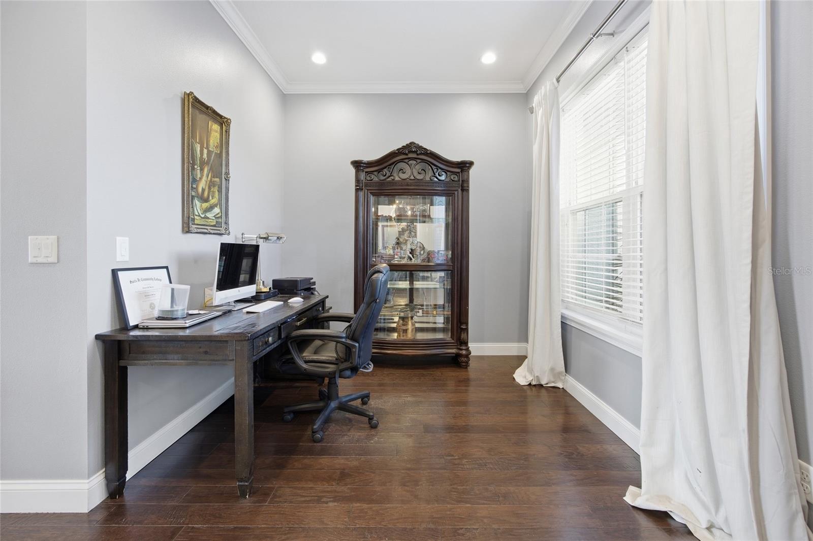 NO SUBDIVISION - Residential