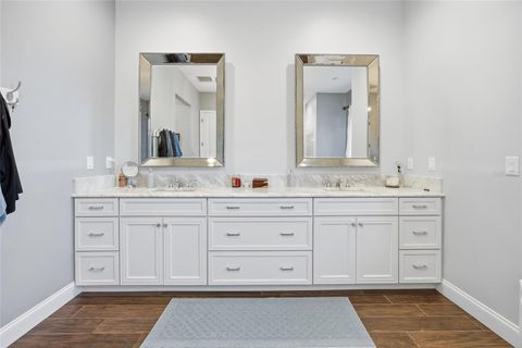 Tiny photo for 4420 NE 7th Avenue, Ocala, FL 34479 (MLS # OM714029)