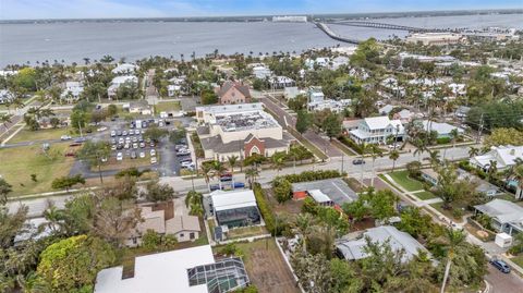 A home in PUNTA GORDA