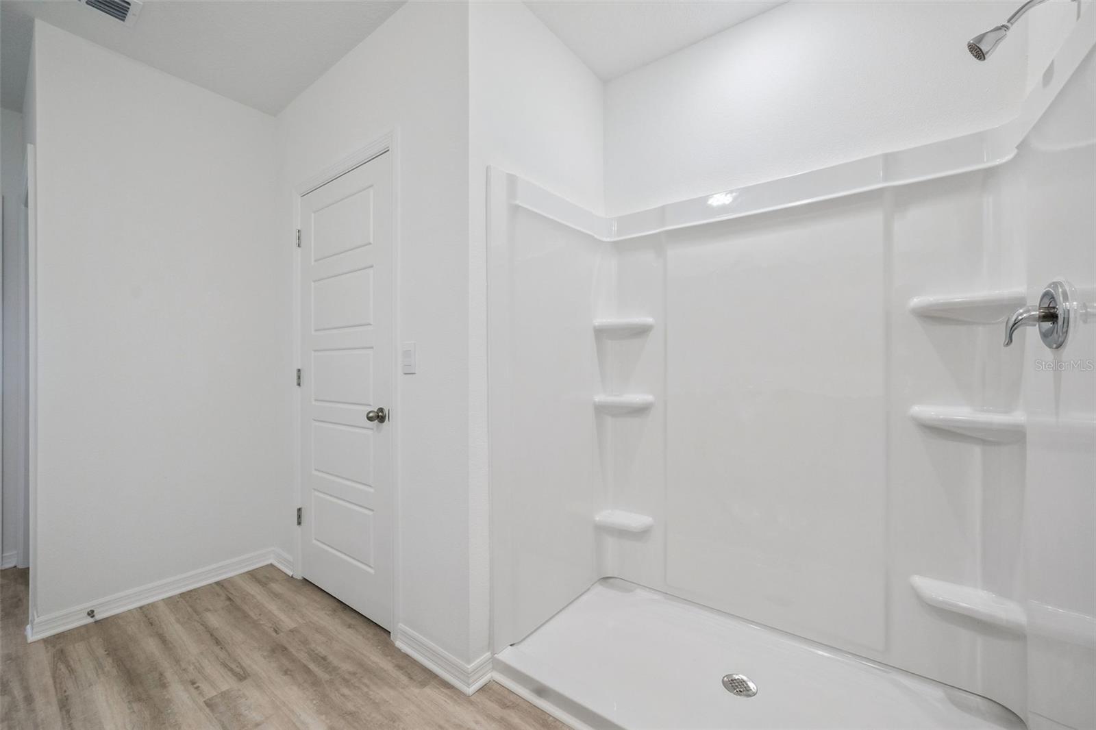 AVALON PK TAVARES PH 2 - Residential